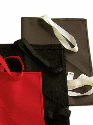 Cotton apron in chocolate