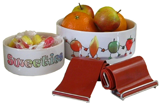 Ceramic pet bowls
